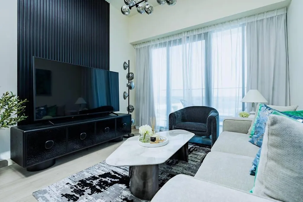 Appartement Nasma - Modern 3Br Oasis With Balcony In Azizi Riviera à Dubaï
